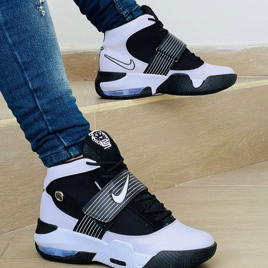 BOTA LEBRON DE CABALLERO